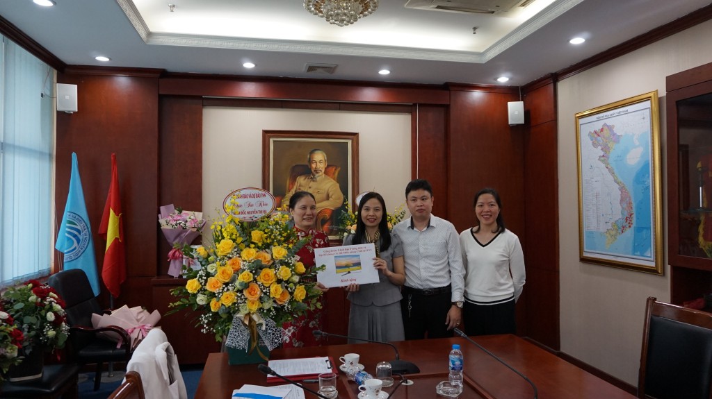 34b5eff2589690c8c98718