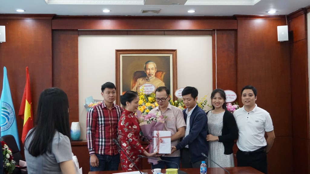 4ab25c33e8572009794624